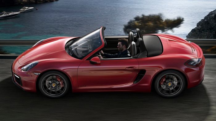 Μια παρόμοια με την Cayman GT4 έκδοση της Boxster (στη φωτό η GTS), ενδεχομένως να αναβιώσει την Porsche RS Spyder.